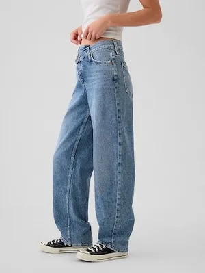 Gap Barrel High-Rise Jeans thumbnail 2