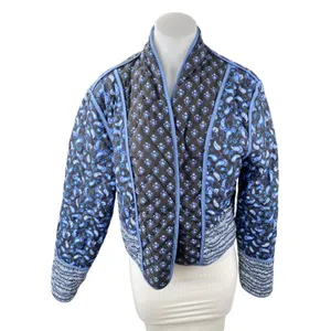 Reversible Women's Pink Blue Quilted Floral Open Front Crop Puffer Coat Jacket M thumbnail 2