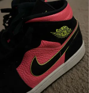 Jordan 1 thumbnail 3