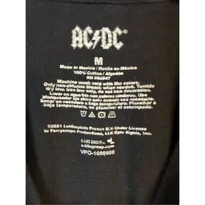 AC/DC Crop Top Medium Black Short Sleeve FOR THOSE ABOUT TO ROCK Graphic (8382) thumbnail 3
