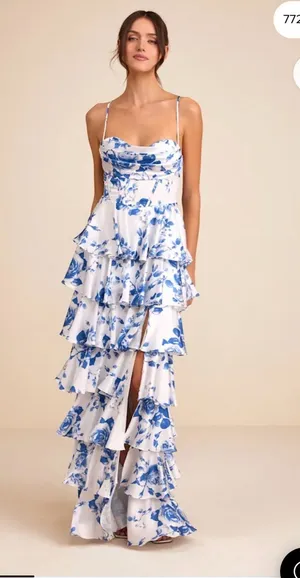 Formal Lulus Dress thumbnail 1