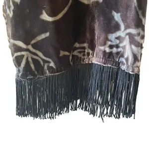Ladies Velvet Double Sided Leaves Print Soft Long Fringe Scarf One Size thumbnail 5