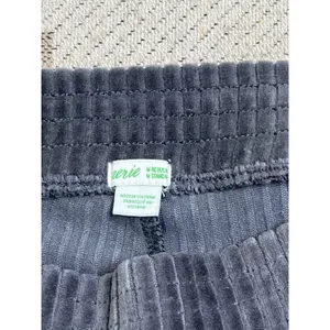 Aerie Groove-On Rib Velour Flare Pants Charcoal Gray Pull-On Size M 32” Inseam thumbnail 7