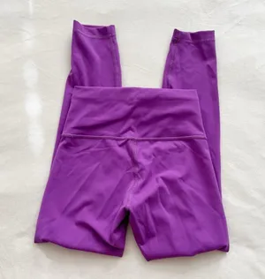 Lululemon Wunder Under Train High-Rise Tight 25" (Moonlit Magenta) thumbnail 5