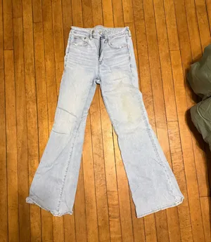 American Eagle Jeans thumbnail 1