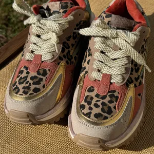 Blowfish Malibu Leo Women’s Leopard Print Sneakers Size 7.5 thumbnail 2