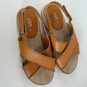 Zara Leather‎ Criss Cross Strap Sandal in Brown Size 6 or 36 thumbnail 7