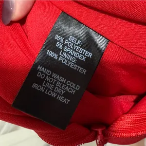 Lulu's little Red Dress open back size small‎ thumbnail 4