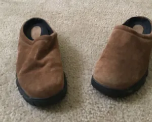 Lands' End Adult Unisex Suede Leather Clogs Shoes Size 8 Brown thumbnail 1