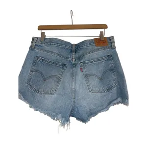 ✨Levi's Original Fit High-Rise Women's Jean Sz 32 Shorts✨ thumbnail 5