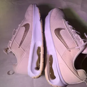 Nike Women's Beige Sneakers thumbnail 15