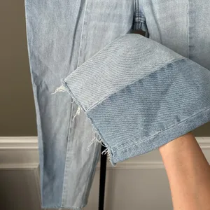 Abercrombie & Fitch Curve Love Ankle Straight Ultra High Rise 27 /4 thumbnail 4