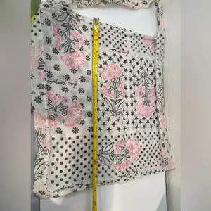 Free‎ People Cream Shoulder Tote with Pink Floral Accents thumbnail 8