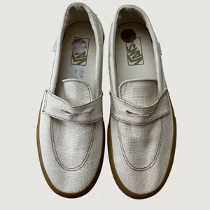 Vans Style 53 DX Anaheim Factory Loafers Off White Gum Lug Mens 8 Womens 9.5 thumbnail 8