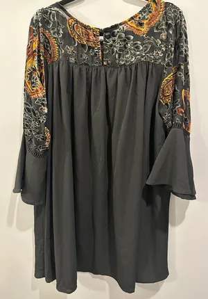 + Dress thumbnail 3