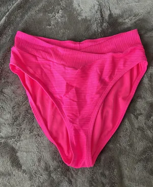 Salt & The Cove Bikini thumbnail 1