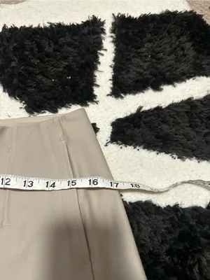 Lululemon Utilitech Relaxed-Fit High-Rise Short 3.5" Mojave Tan W7DBWS size 4 thumbnail 6