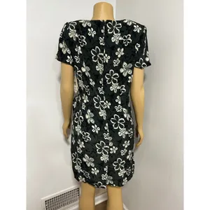 Bentley Vintage Floral Short Sleeve Side Tie Sheath Dress Green Black White 12 thumbnail 8