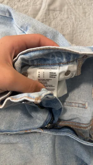 American Eagle Jeans thumbnail 3