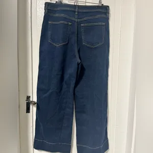 Loft High Waist Wide Leg Dark Wash Jeans size 8 thumbnail 2