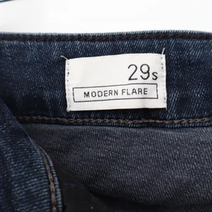 Gap 1969 Modern Flare Jeans Dark Wash Stanton Blue Denim 29s Fall 2013 thumbnail 2