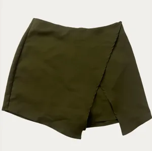Blue Blush Wrap Olive Mini Skort thumbnail 1
