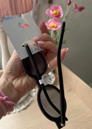 Urban Outfitters Sunglasses thumbnail 2