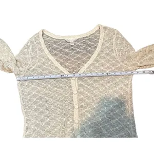 Krazy Kat Ivory Cream Open Knit Long Sleeve Button Front Lace‎ hem Top thumbnail 6