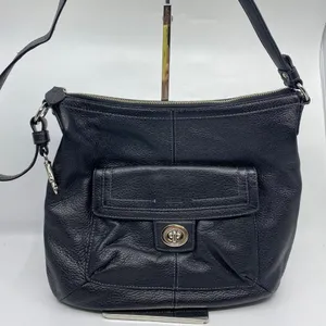 COACH M Size Black Leather Crossbody Bag thumbnail 10