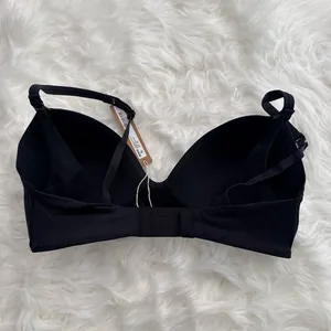 Skims Wireless Form Maternity T-Shirt Demi Nursing Bra Onyx Size 32D thumbnail 5