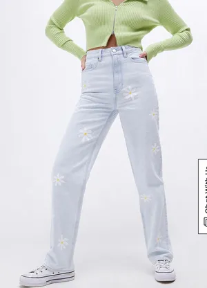 PacSun 90s Boyfriend Daisy Jeans thumbnail 2