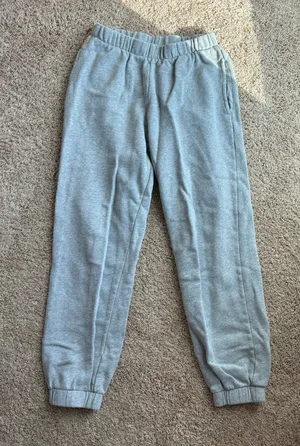 Brandy Melville Sweatpants Grey thumbnail 1