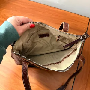 Ellington Dark Brown Leather Shoulder Purse Bag Zip Top Neutral Natural‎ Minimal thumbnail 8