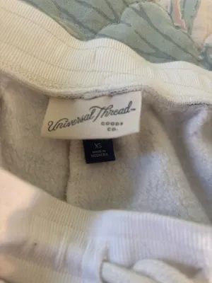 Universal Threads Striped Shorts thumbnail 3