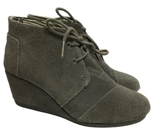 Toms Suede Desert Wedge Bootie Dark Gray Size 6.5‎ thumbnail 1