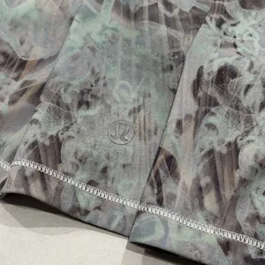 Lululemon Speed‎ Up Short Skirt Tie Dye Print Athletic Skirt Women's Size 4 thumbnail 4