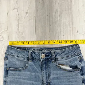 American Eagle Super Stretch Mid Rise Light Wash Distressed Skinny Jeans 6S thumbnail 8