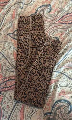 Halara Leggings High-Waisted Pocket thumbnail 1