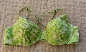 Triangl Green and white textured bikini top thumbnail 2