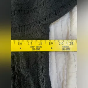 Zara Knit Size Medium‎ Knit Black Sweater Excellent Condition thumbnail 3