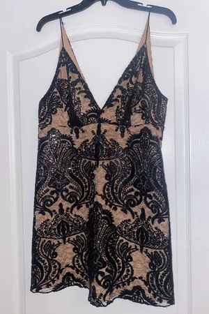 Dress thumbnail 1