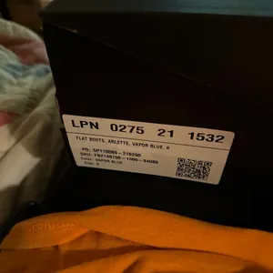 Boots Gray Size 7 thumbnail 3