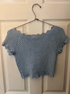 Boutique Cropped Sweater Top Blue Size M thumbnail 3