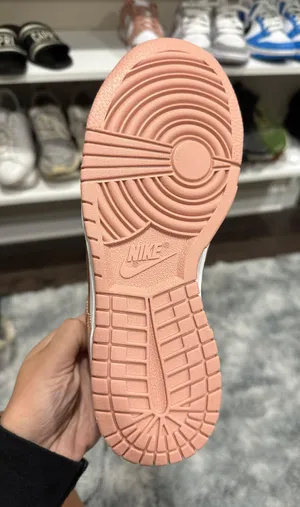 Nike Women’s Dunk Low thumbnail 9