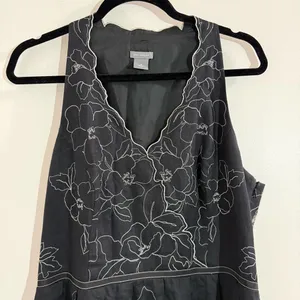 Ann Taylor Linen Black Floral Midi Dress Size 14 thumbnail 2