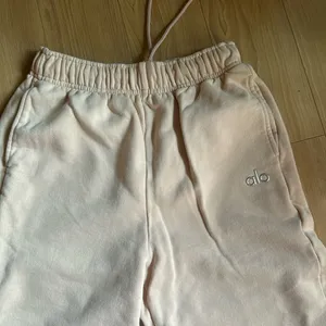 Accolade Sweatpant thumbnail 2