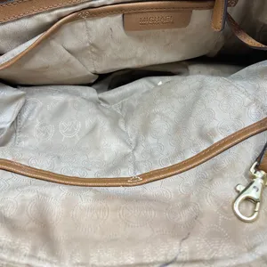 Michael Kors Medium Brown Leather Handbag thumbnail 10
