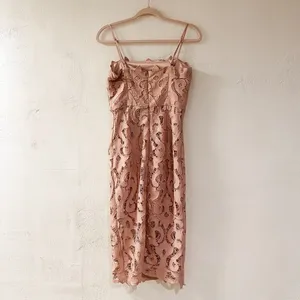 Bardot Lina Lace Midi Dress in Pink Rose Size 4 thumbnail 3