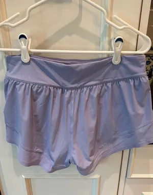 Lululemon Size 8 Calm Tides Short Light Purple / Lavender thumbnail 2