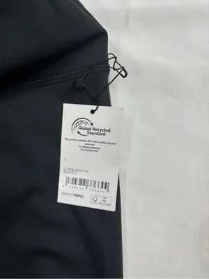 High-Rise Black Women’s Bike Shorts thumbnail 4